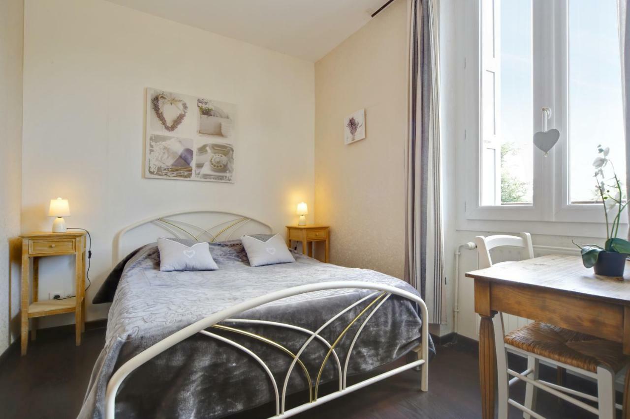 La Gare Aux Anes Hotel Combe-Redonde ภายนอก รูปภาพ